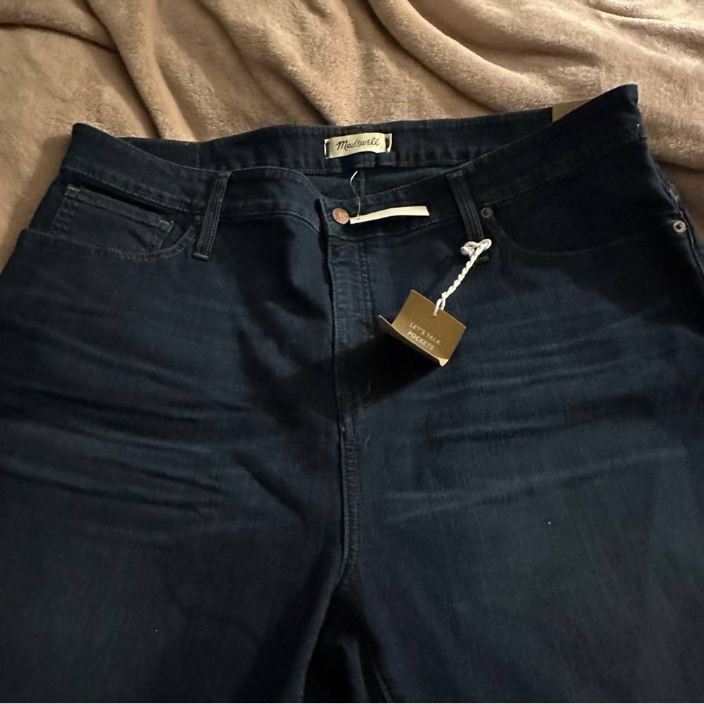 Madewell • curvy high rise skinny jeans - Picture 4 of 7
